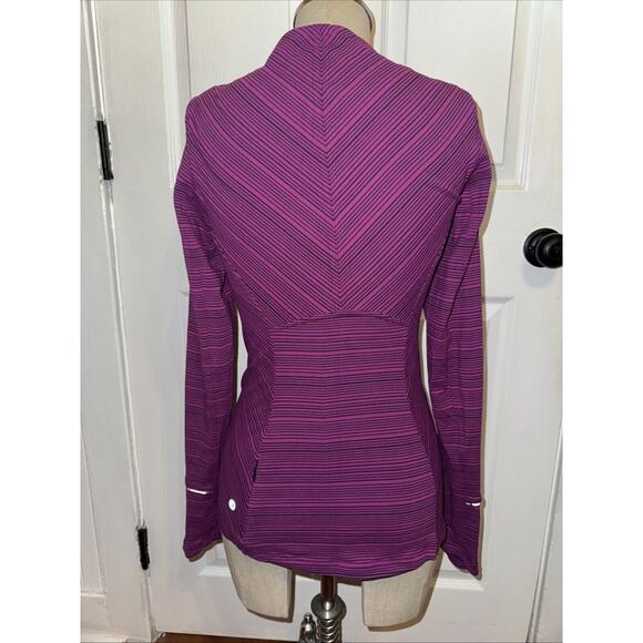 Lululemon Kanto Catch Me Long Sleeve Berry Stripe Size 4 Thumb Holes - Picture 5 of 7